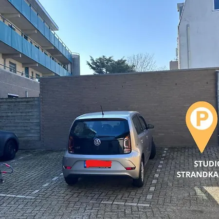Strandkasteel, Free Parking Zandvoort
